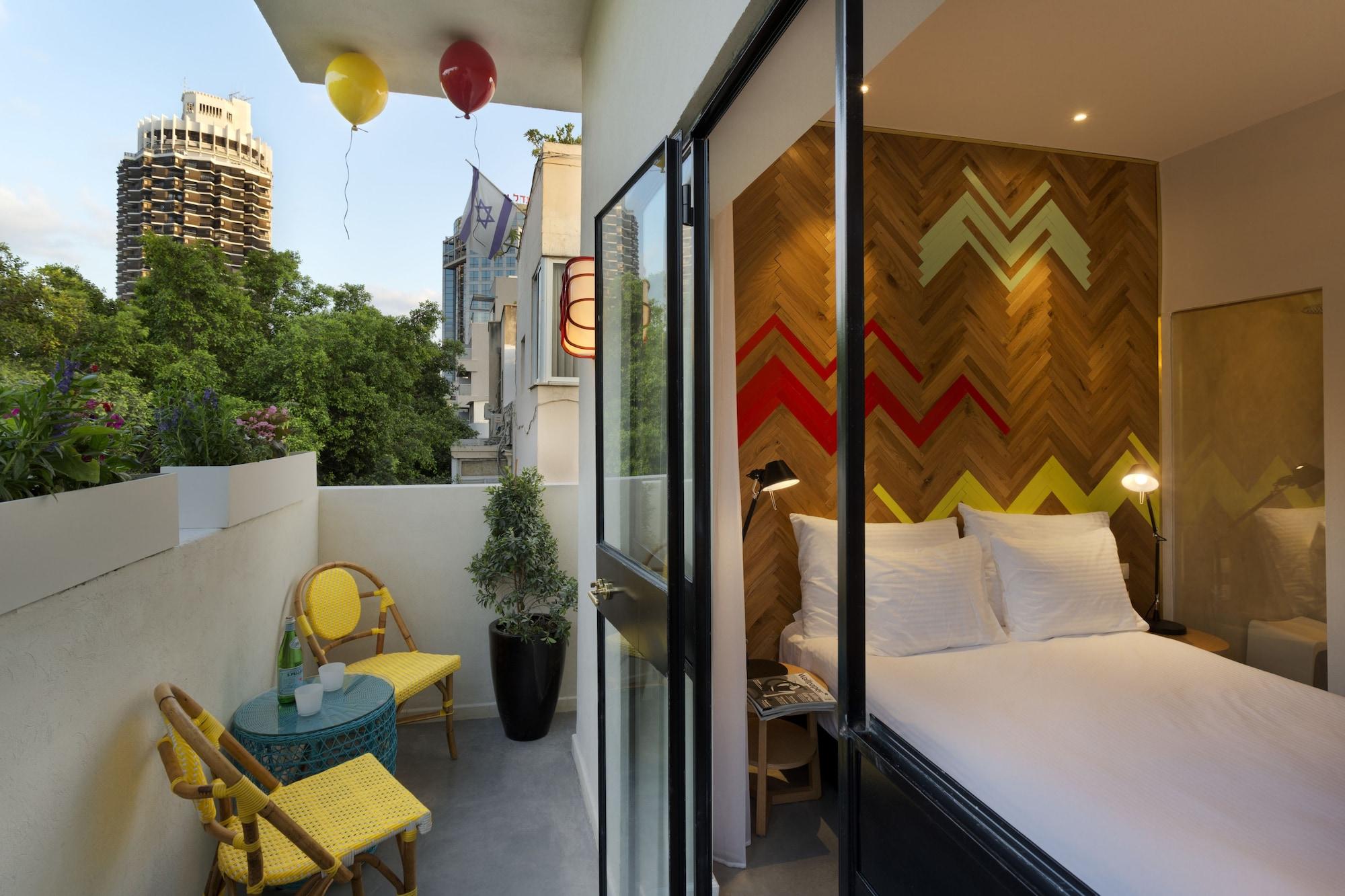 Cucu Hotel Тел Авив Екстериор снимка
