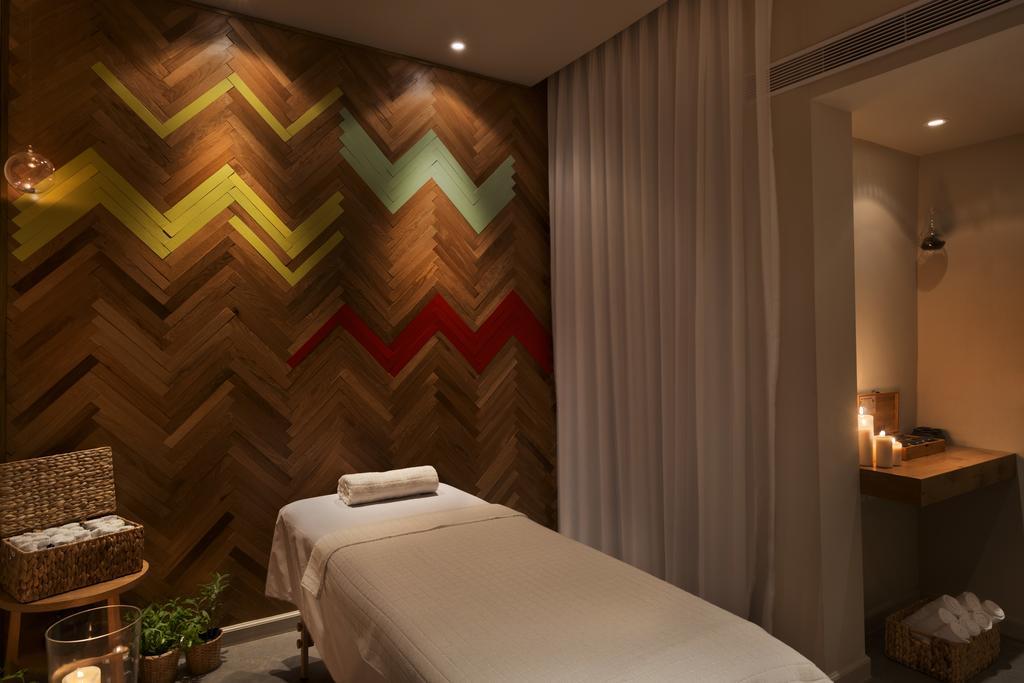 Cucu Hotel Тел Авив Екстериор снимка